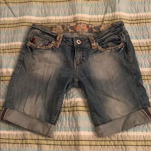 Miss me lace pocket Jean short 28